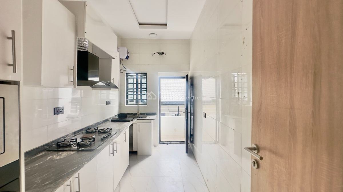 Newly Built 2 Bedroom Apartment with Swimming Pool, Off Spg Road, Ologolo, Lekki, Lagos, Flat / Apartment for Sale