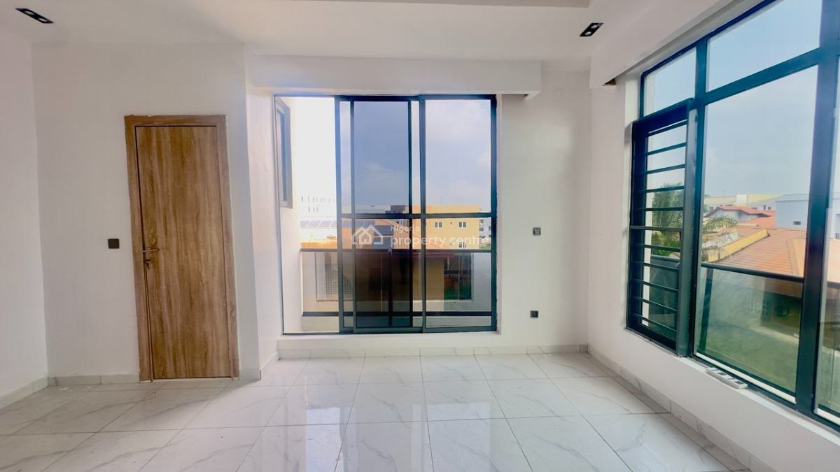 Newly Built 2 Bedroom Apartment with Swimming Pool, Off Spg Road, Ologolo, Lekki, Lagos, Flat / Apartment for Sale