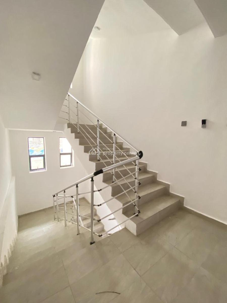 Spacious 3 Bedroom Serviced Apartment, Ikate, Lekki, Lagos, Flat / Apartment for Sale