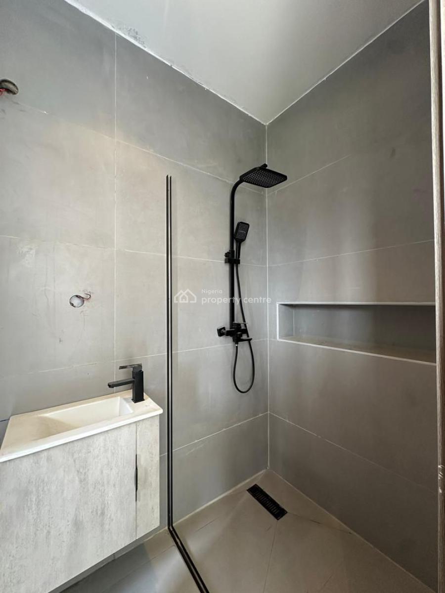 Luxury Contemporary 2 Bedroom Apartment with Pool and Gym, Lekki Phase 1, Lekki, Lagos, Flat / Apartment for Sale