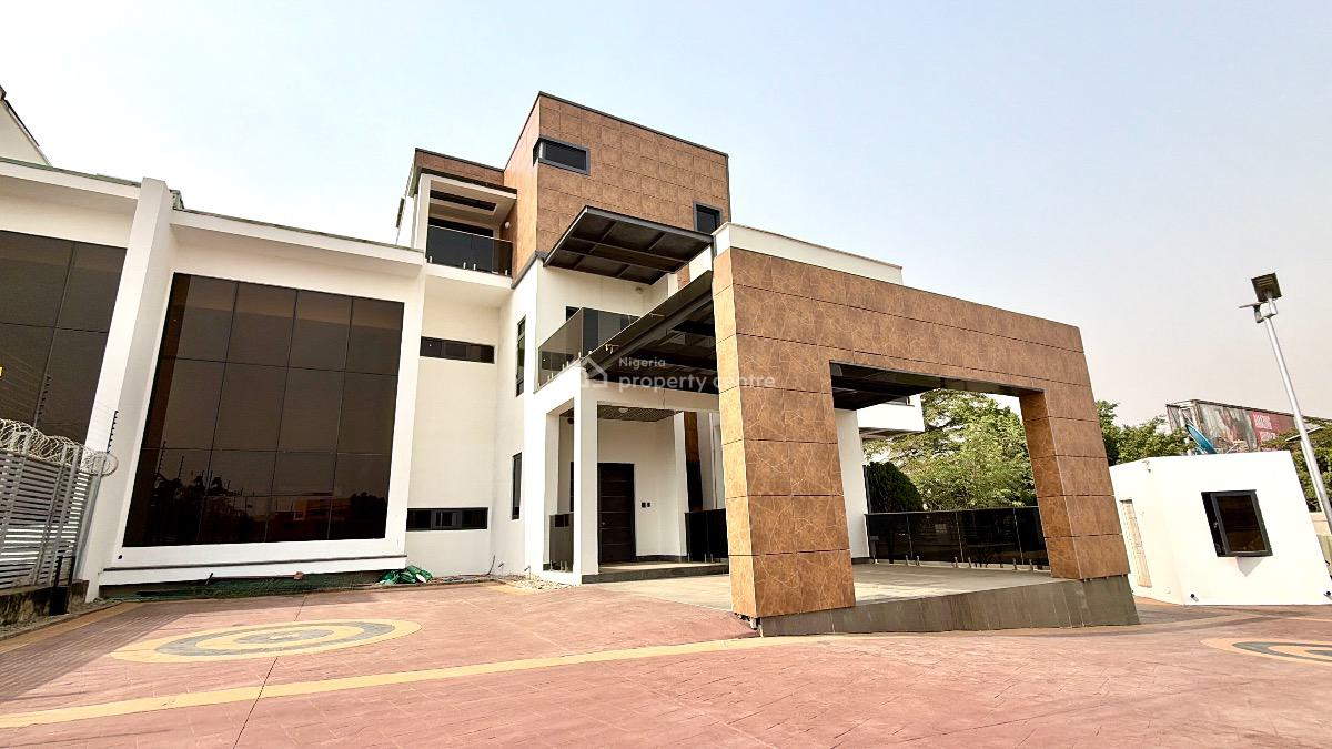 Amazing Offer Brand-new Luxurious 5-bedroom Duplex with Swimming Pool., Asokoro Main, Asokoro District, Abuja, Semi-detached Duplex for Sale