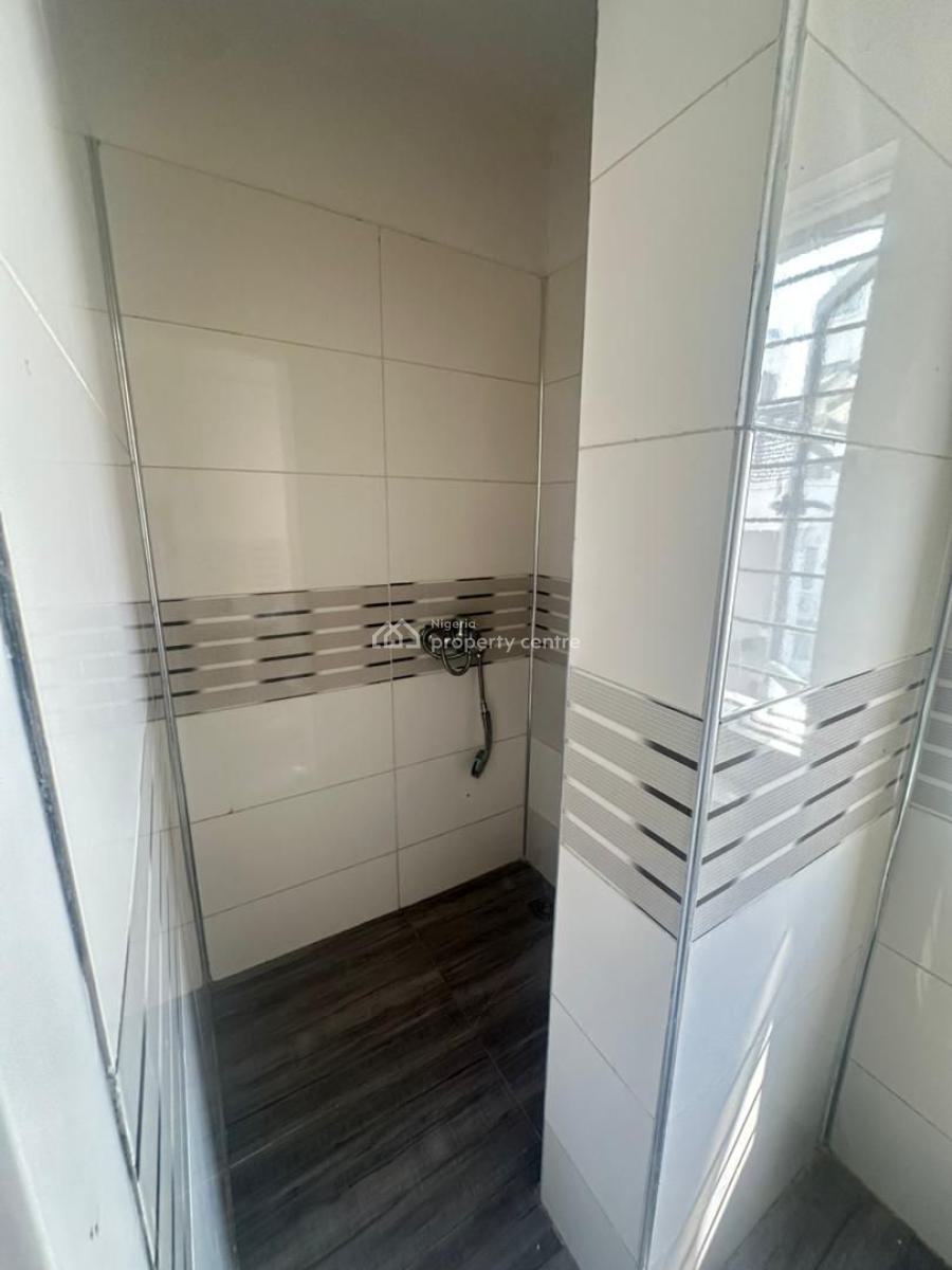 Serviced One Bedroom Miniflat, Lekki Right, Lekki Phase 1, Lekki, Lagos, Mini Flat (room and Parlour) for Rent