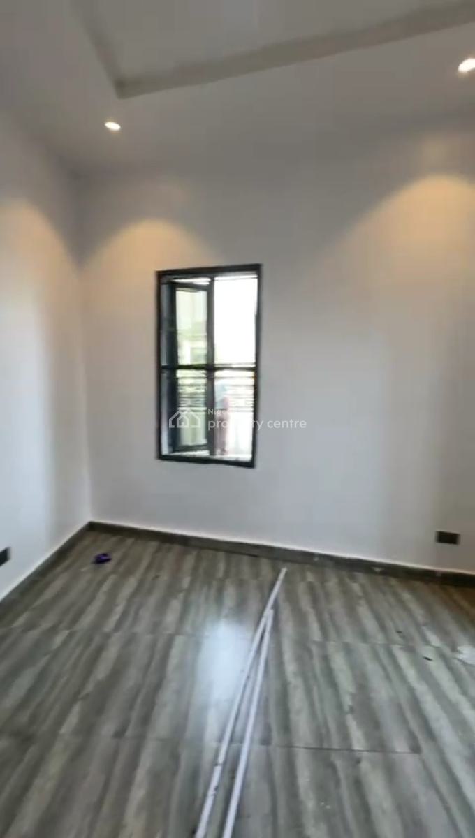 Spacious 1bedroom Flat with 2toilet 1bath, Chevron Alternative, Lekki, Lagos, Mini Flat (room and Parlour) for Rent