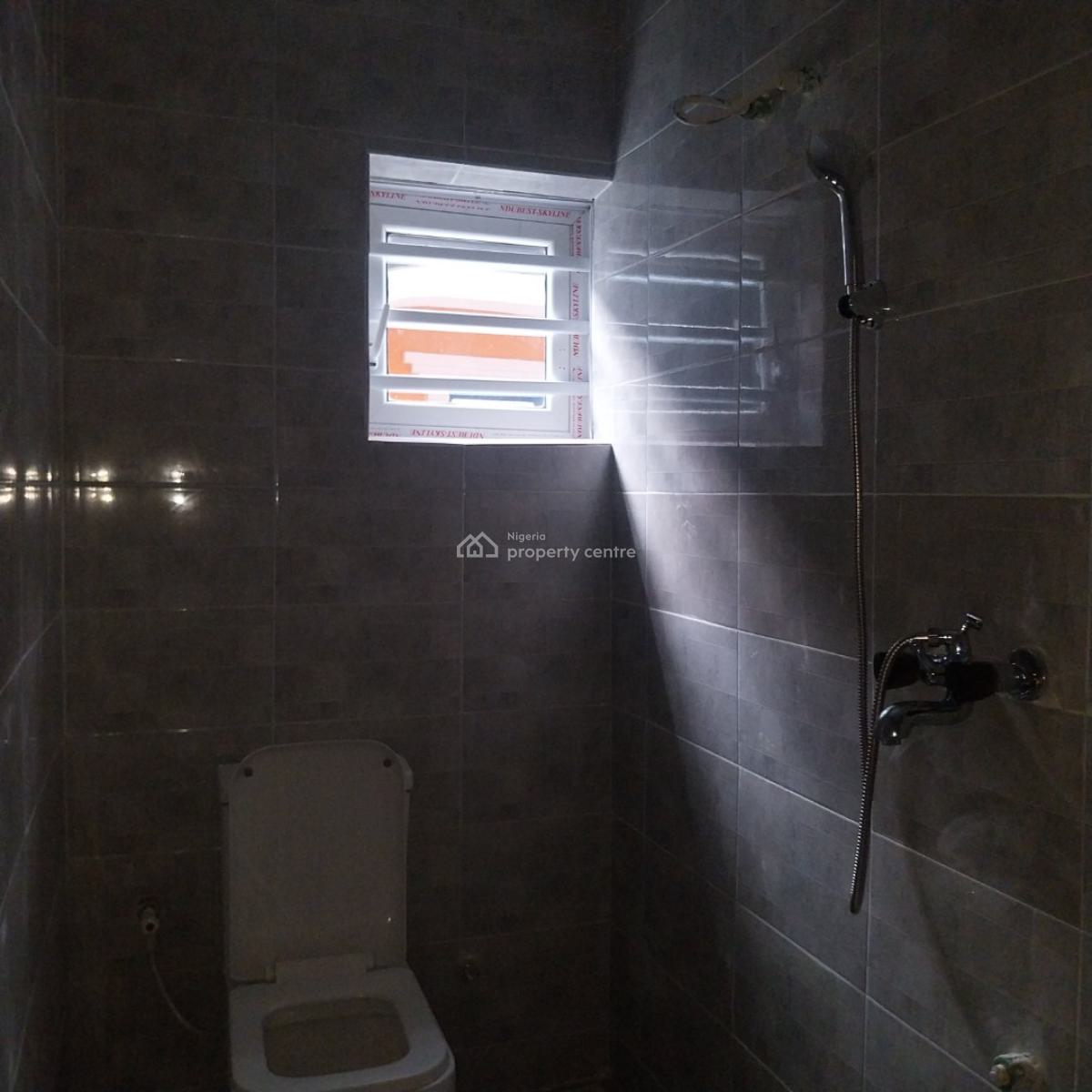 Well Tastefully  Built  2bedroom  Flat at Magboro, Magboro, Magboro, Ogun, Flat / Apartment for Rent