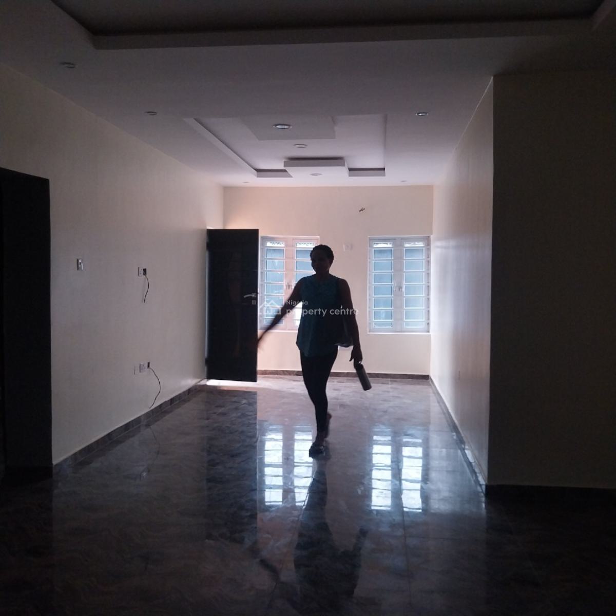 Well Tastefully  Built  2bedroom  Flat at Magboro, Magboro, Magboro, Ogun, Flat / Apartment for Rent