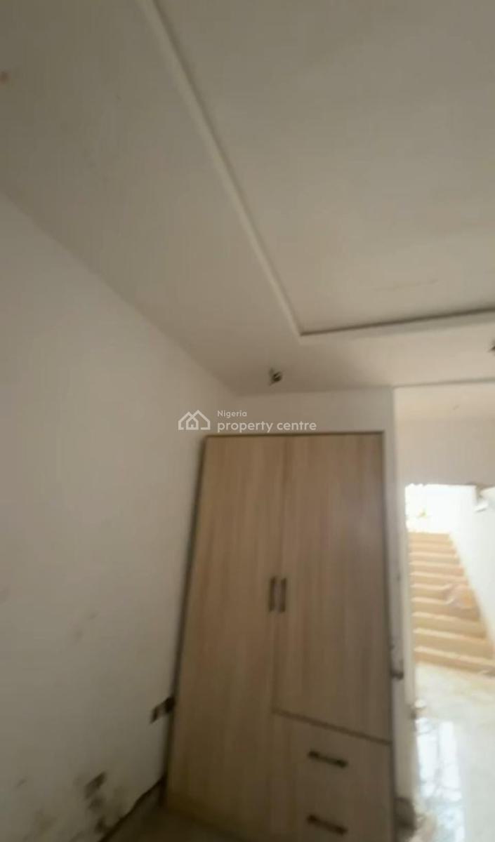 Newly Built Spacious Roomself in a Secured Environment, Ilupeju-palmgrove, Palmgrove, Ilupeju, Lagos, Flat / Apartment for Rent