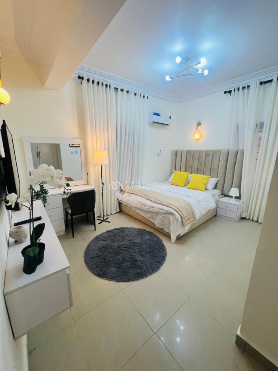 Fully Furnished 2 Bedroom Flat with Bq in a Secured Environment, Lekki Phase 1, Lekki, Lagos, Flat / Apartment for Rent