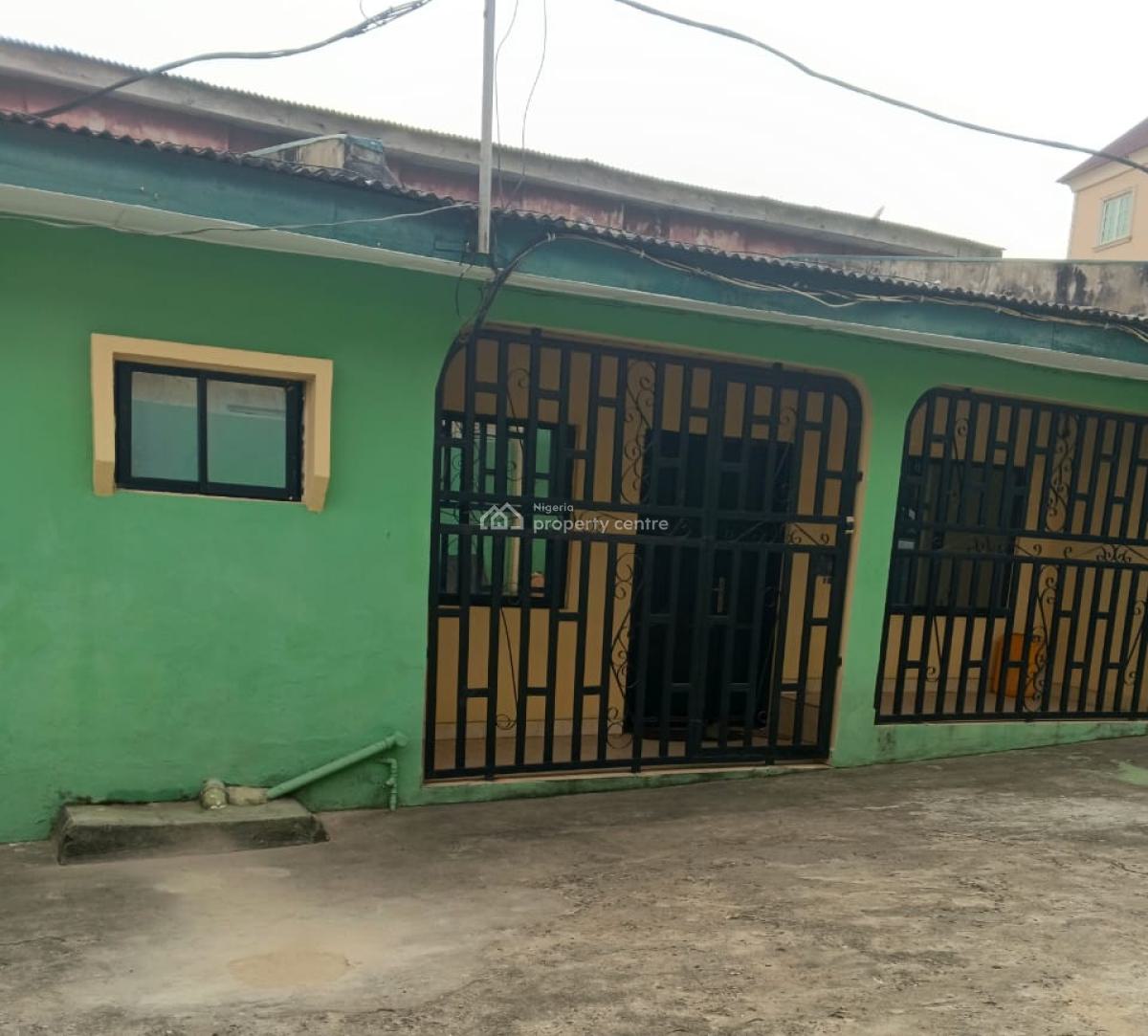 3 Bedroom Bungalow Self Compound, Adeniyi Jones, Ikeja, Lagos, Detached Bungalow for Sale