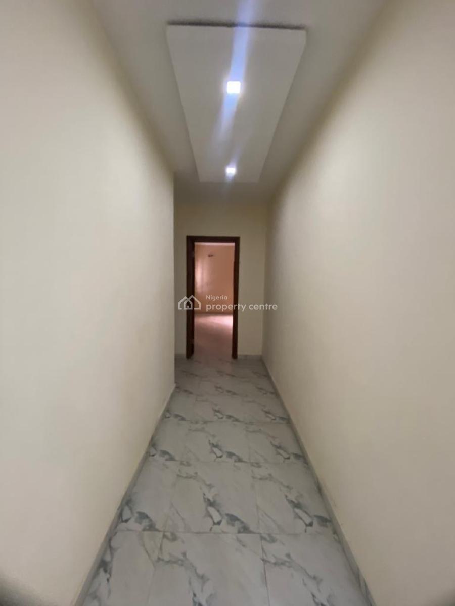 Serviced 3bedroom Apartment with Bq at Lekki Phase 1, Lekki Phase 1 Lekki Lagos, Lekki Phase 1, Lekki, Lagos, Flat / Apartment for Rent