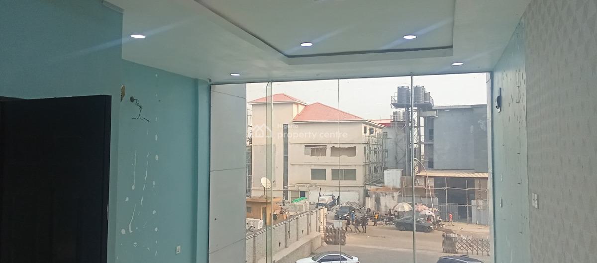 Pop Finished Shop/office Space Serviced with Generator and Elevator, Wuse 2, Abuja, Plaza / Complex / Mall for Rent