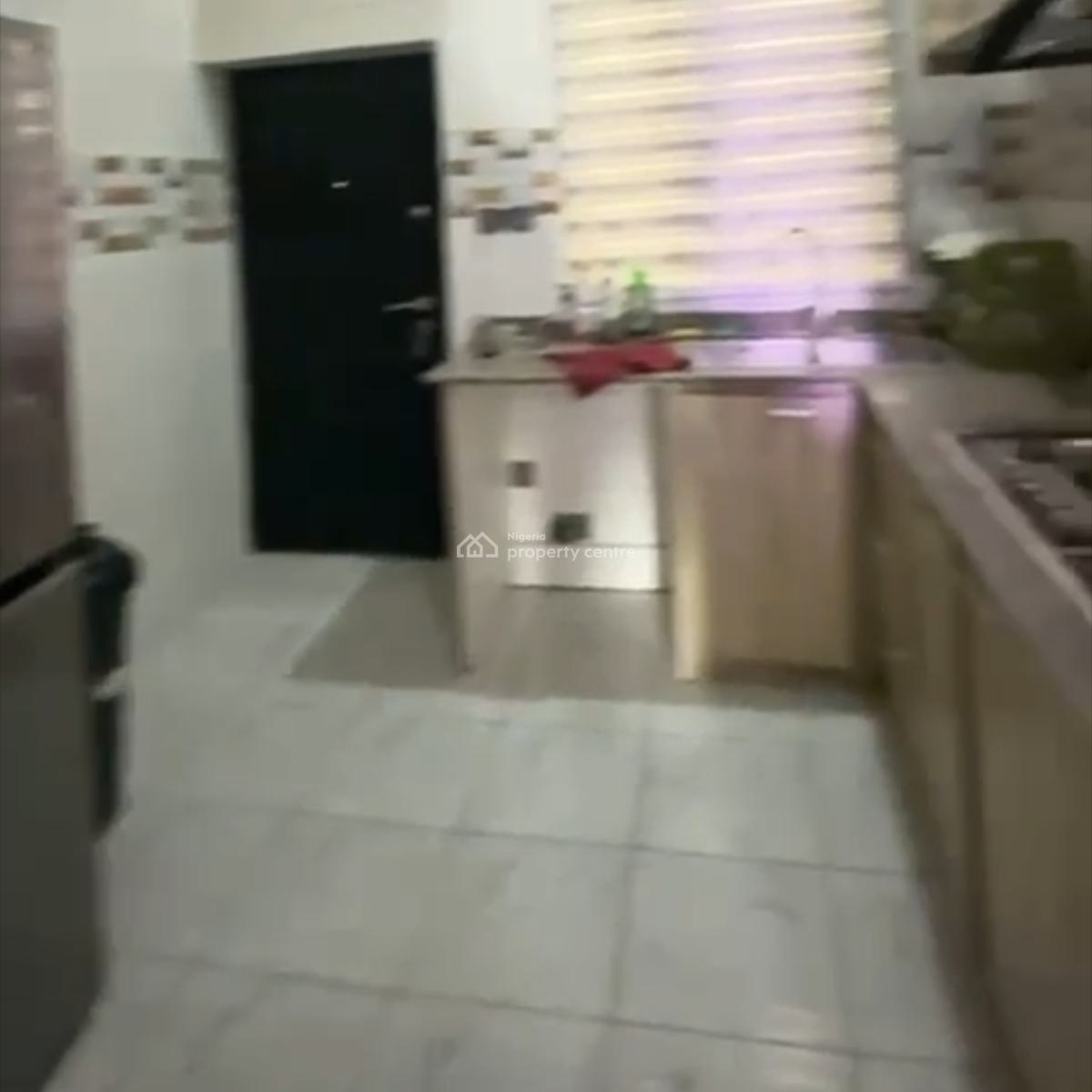 Distress Sharp Specious 4 Bedroom Detached Duplex, Orchid Road, Lekki, Lagos, Detached Duplex for Sale