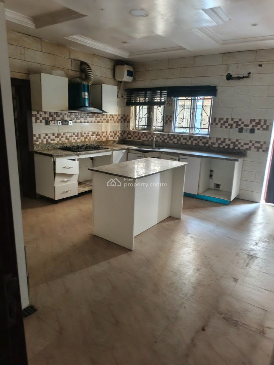 Executive 5 Bedroom Detached Duplex with Bq, Gra Phase 2, Magodo, Lagos, Detached Duplex for Rent