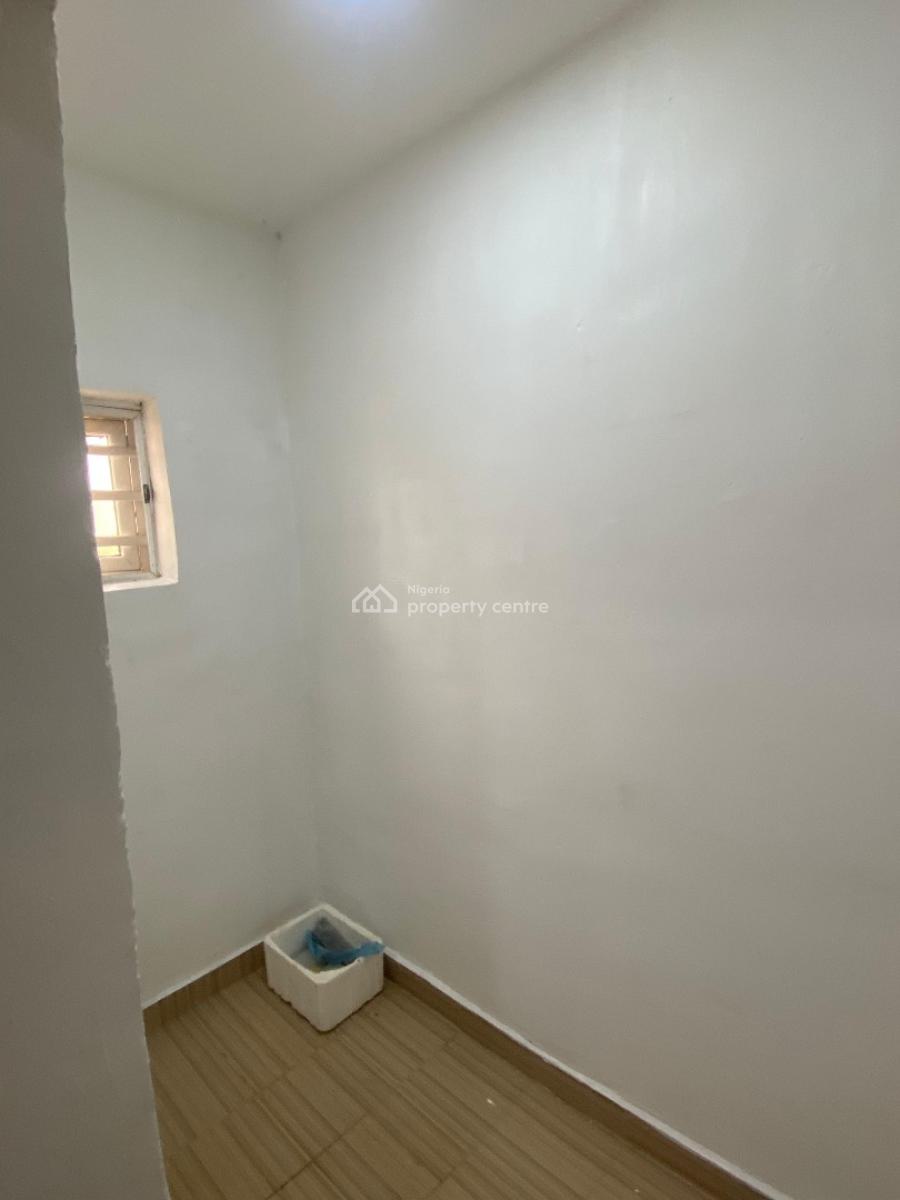Lovely 3bedroom Apartment on The Second Floor, Jahi, Abuja, Flat / Apartment for Rent