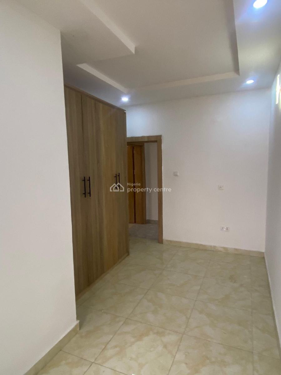 Lovely 3bedroom Apartment on The Second Floor, Jahi, Abuja, Flat / Apartment for Rent