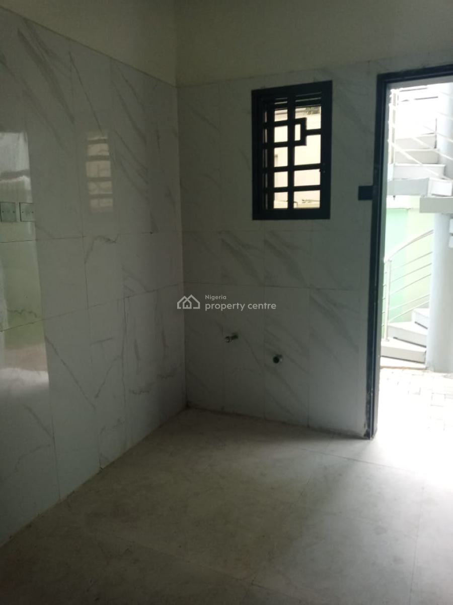4 Bedroom Terrace Duplex with Maids Room, Laundry, Personal Backyard, Old Ikoyi, Ikoyi, Lagos, Terraced Duplex for Sale