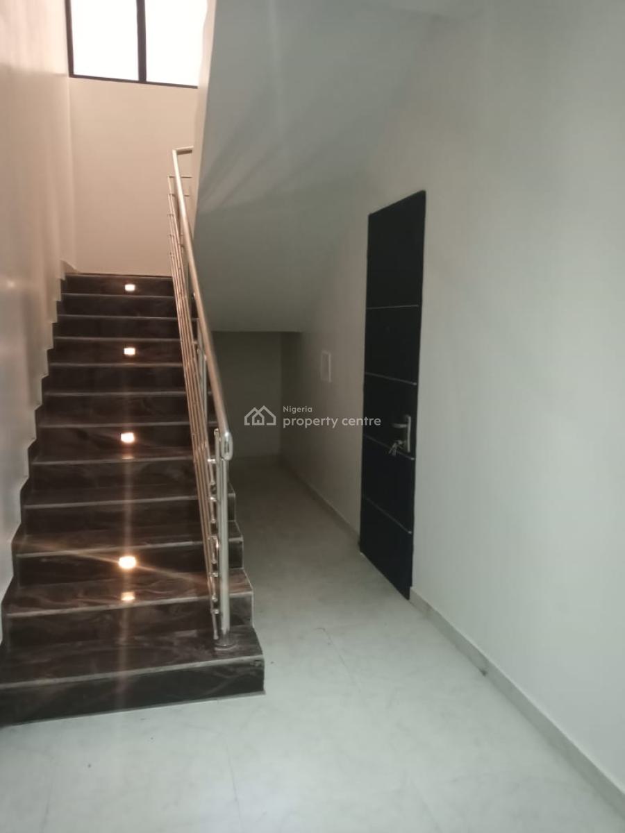 4 Bedroom Terrace Duplex with Maids Room, Laundry, Personal Backyard, Old Ikoyi, Ikoyi, Lagos, Terraced Duplex for Sale