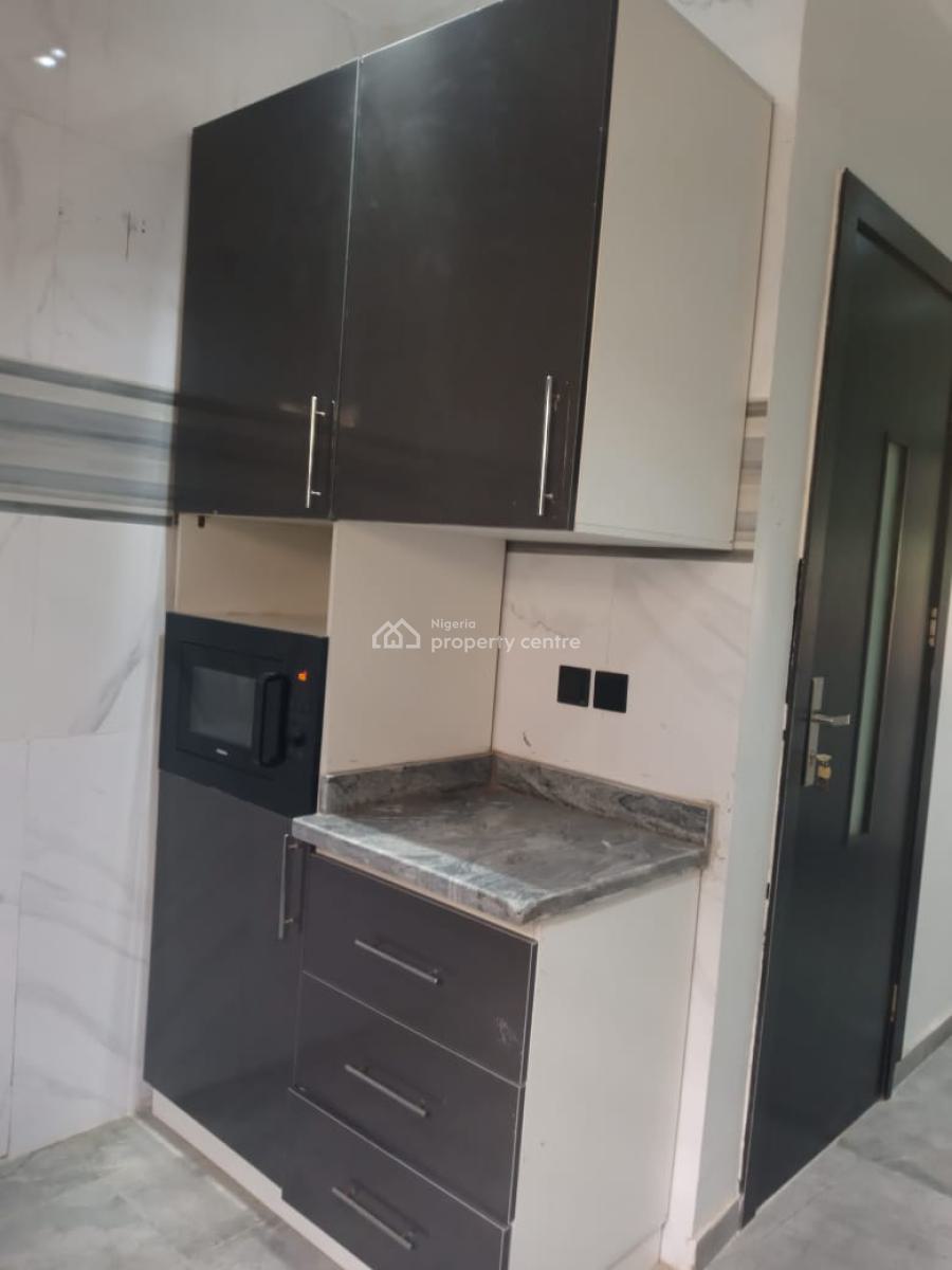 4 Bedroom Terrace Duplex with Maids Room, Laundry, Personal Backyard, Old Ikoyi, Ikoyi, Lagos, Terraced Duplex for Sale