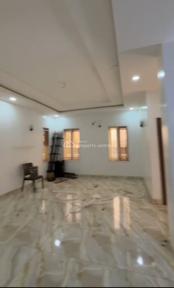 Clean 3 Bedroom Flat, Ground Floor, Tarred Road, By Mobil, Mabushi, Abuja, Flat / Apartment for Rent