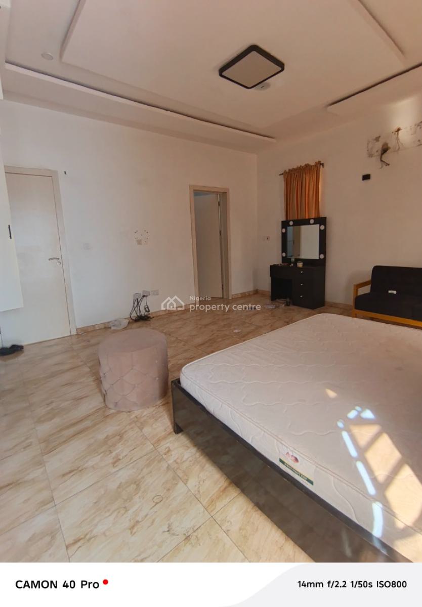 Service Studio Apartment in Lekki Phase 1, Akanbi Disu Street, Lekki Phase 1, Lekki, Lagos, Self Contain (single Rooms) for Rent