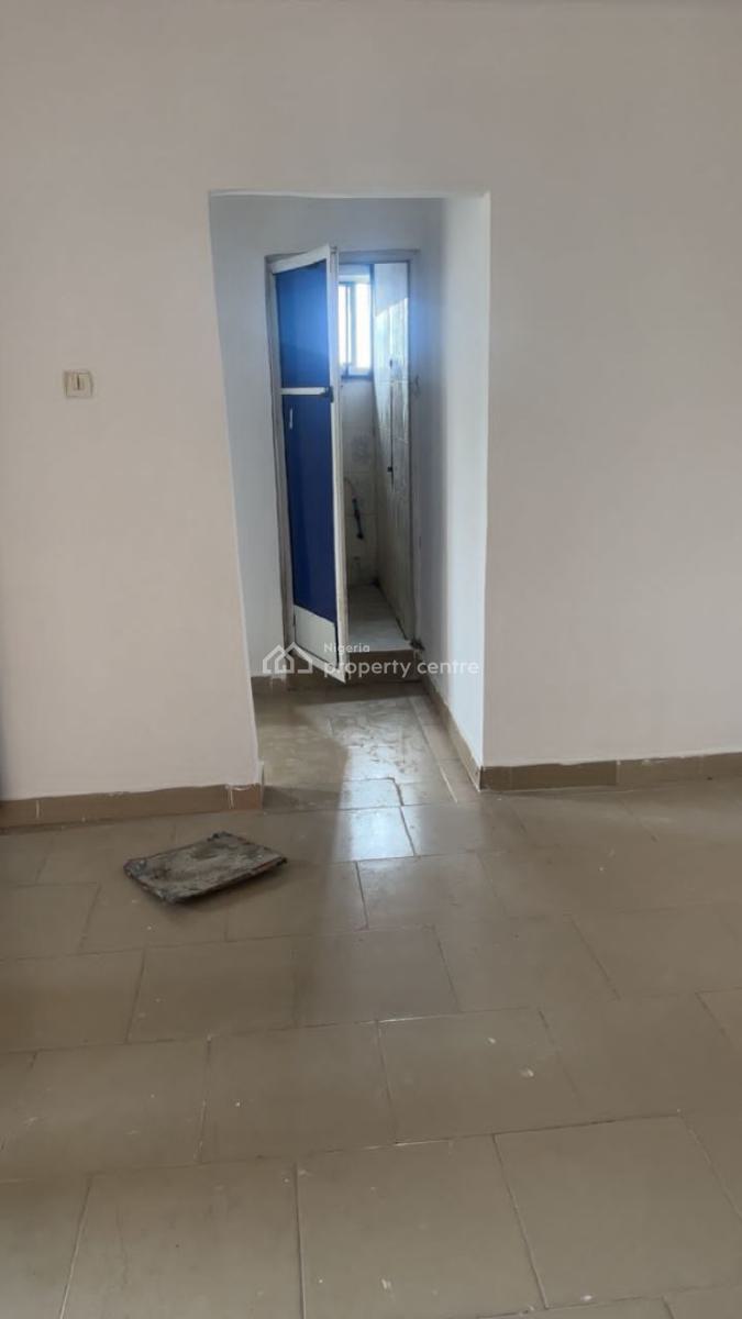 Massive Self Contain, Sangotedo, Sangotedo, Ajah, Lagos, Self Contain (single Rooms) for Rent