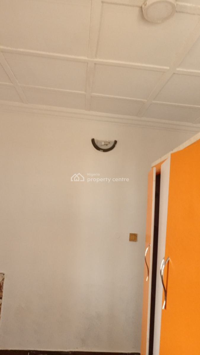 Renovated 2bedroom Bungalow at Igboefon, Lekki Lagos, Nicole Balogun, Alpha Beach, Igboefon, Igbo Efon, Lekki, Lagos, Flat / Apartment for Rent