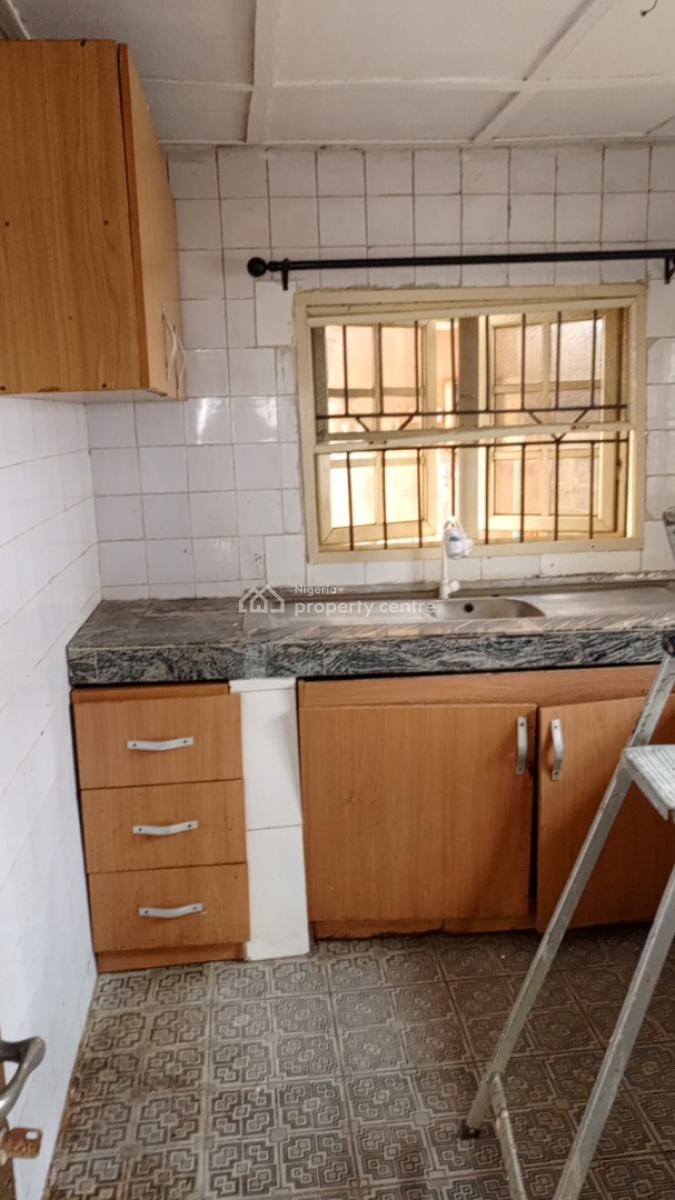 Renovated 2bedroom Bungalow at Igboefon, Lekki Lagos, Nicole Balogun, Alpha Beach, Igboefon, Igbo Efon, Lekki, Lagos, Flat / Apartment for Rent