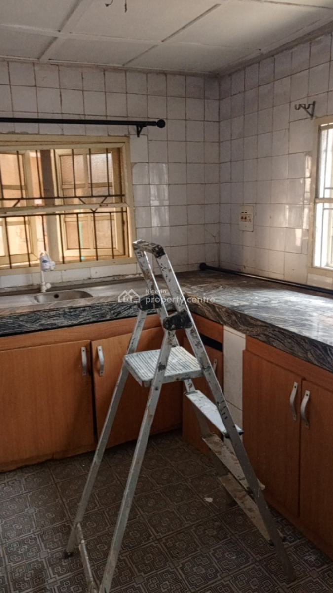 Renovated 2bedroom Bungalow at Igboefon, Lekki Lagos, Nicole Balogun, Alpha Beach, Igboefon, Igbo Efon, Lekki, Lagos, Flat / Apartment for Rent