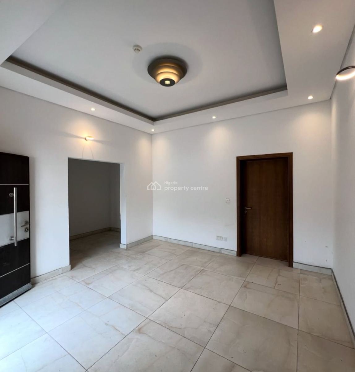 5 Bedroom Terrace Duplex Available at Lekki Phase 1, Lekki Phase 1, Lekki, Lagos, Terraced Duplex for Rent