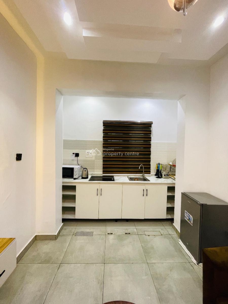 One Bedroom Apartment, Josemaria Escriva Street, Behind Nike Art Gallery., Lekki Phase 1, Lekki, Lagos, Mini Flat (room and Parlour) Short Let