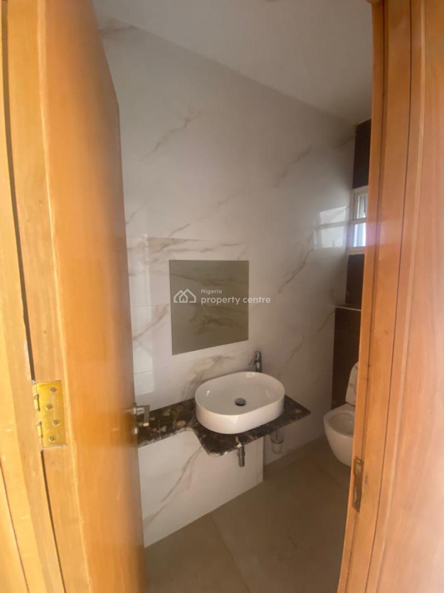 3 Bedroom Serviced Apartment with Pool and Gym Available at Ikoyi, Ikoyi, Lagos, Flat / Apartment for Rent