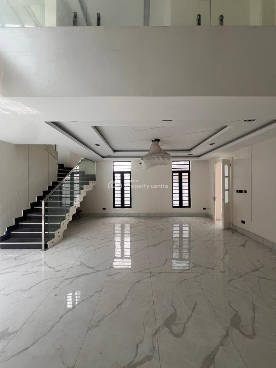 Spacious 5 Bedroom Fully Detached Duplex with Boys Quarters, Spacious 5 Bedroom Fully Detached Duplex with Boys Quarters,, Lekki Phase 1, Lekki, Lagos, Detached Duplex for Sale