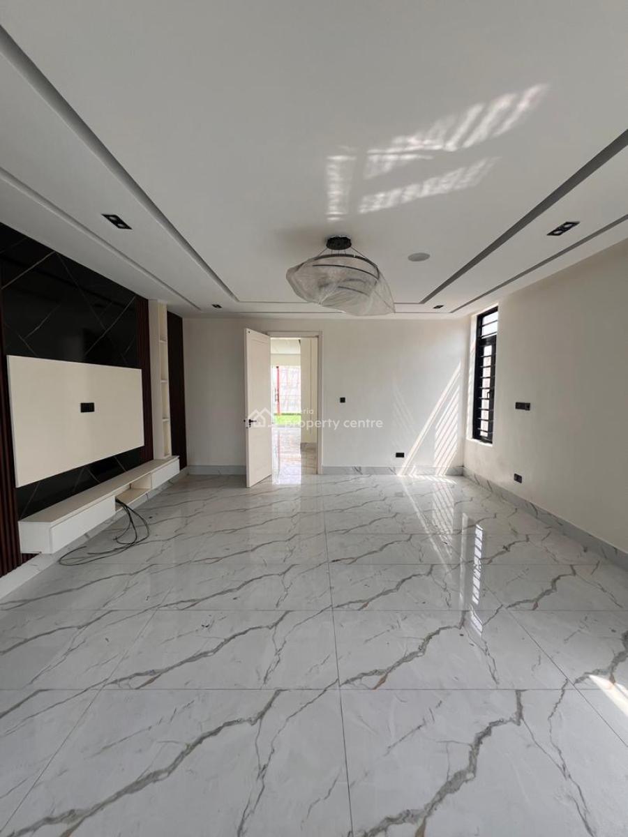 Spacious 5 Bedroom Fully Detached Duplex with Boys Quarters, Spacious 5 Bedroom Fully Detached Duplex with Boys Quarters,, Lekki Phase 1, Lekki, Lagos, Detached Duplex for Sale