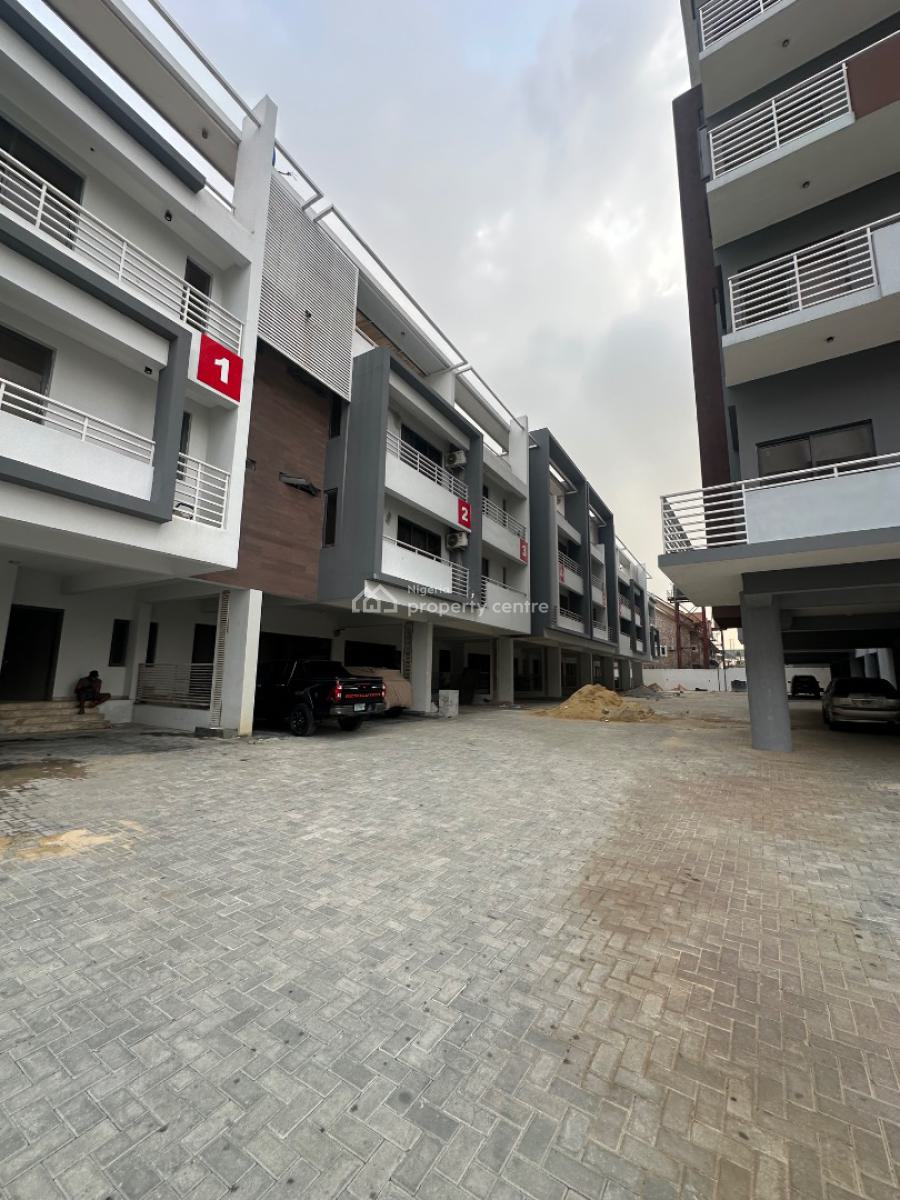 Standard Newly Build 3 Bedroom Luxury Apartment with Ocean View  Full, Landmark Area , Off Ligali, Victoria Island (vi), Lagos, Block of Flats for Sale