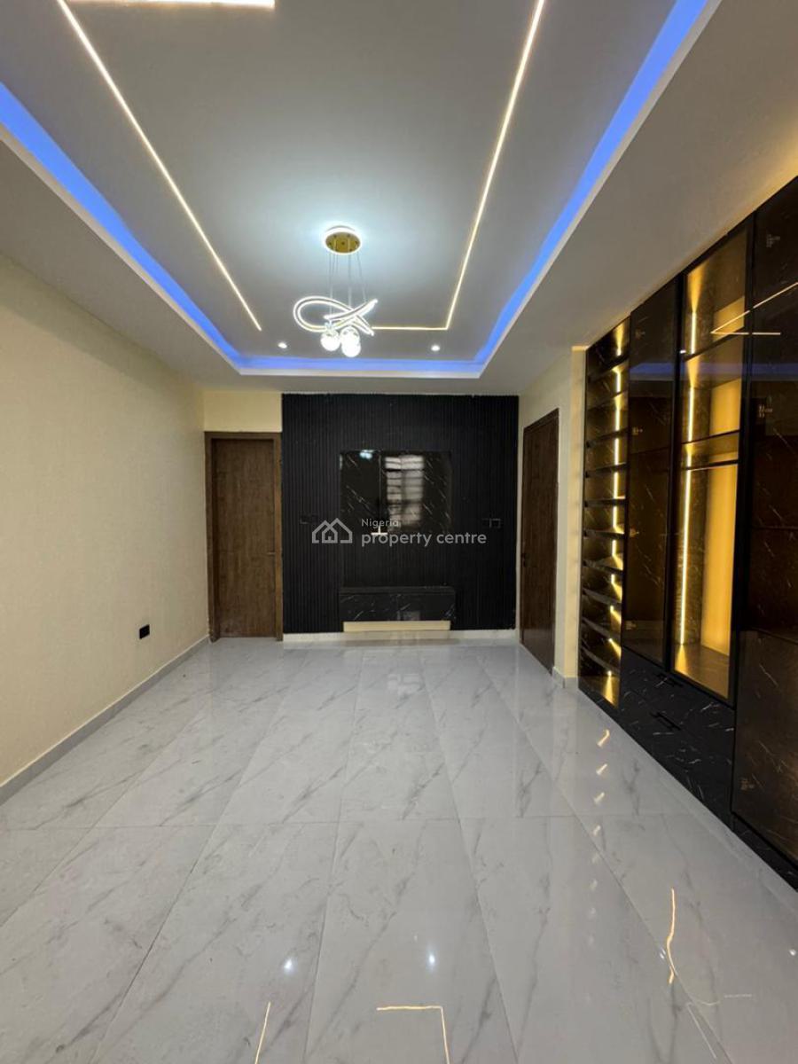 Luxury 2 Bedroom Apartment + Bq, Lekki Phase 1, Lekki, Lagos, Flat / Apartment for Sale