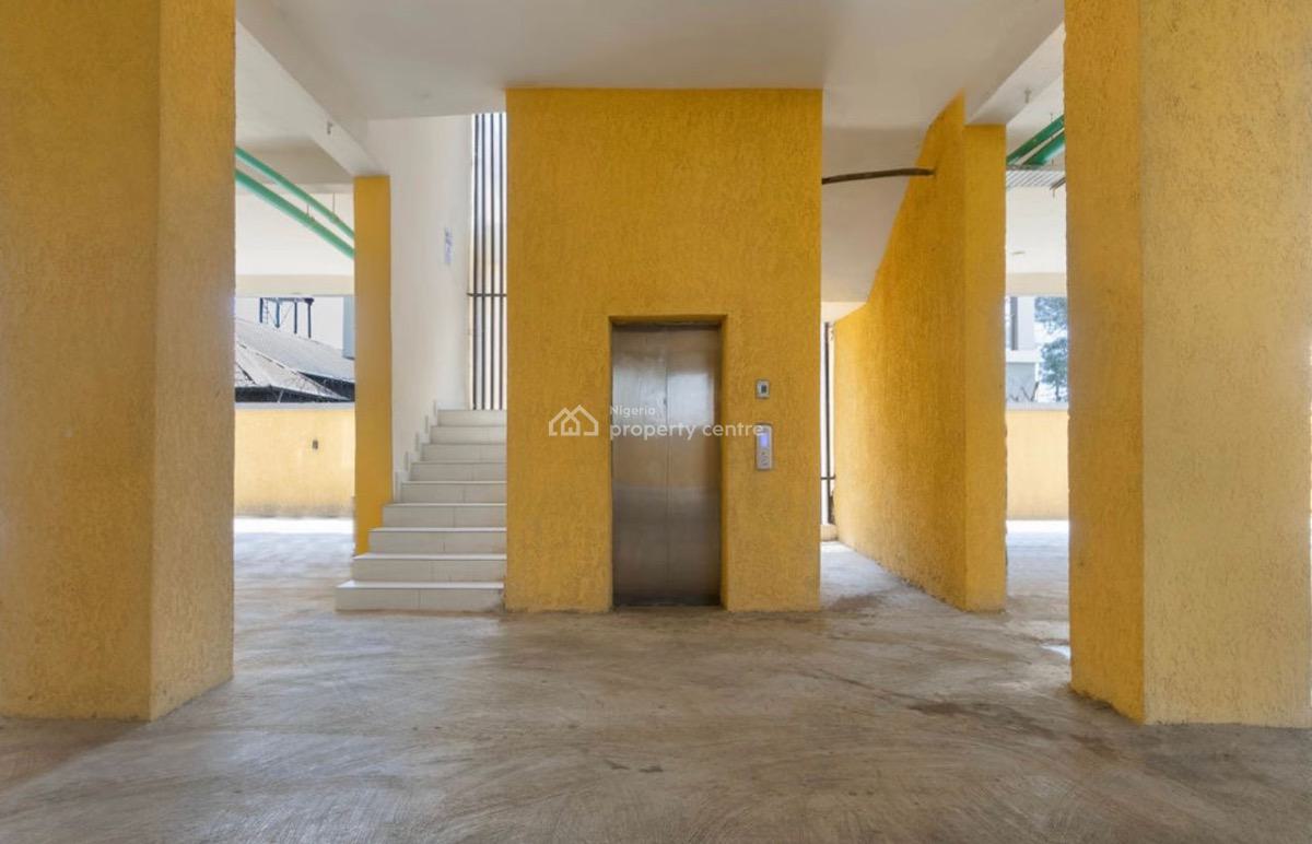 Brand New High-rise Luxury 2-bedroom Apartment with Pool and Ps5, Lekki Phase 1, Lekki, Lagos, Flat / Apartment Short Let