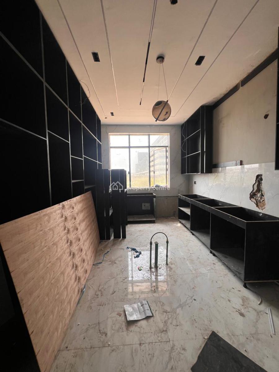 5 Bedroom Terrace Duplex + Bq, Rootfop - Swimming Pool, Lekki Phase 1, Lekki, Lagos, Terraced Duplex for Sale