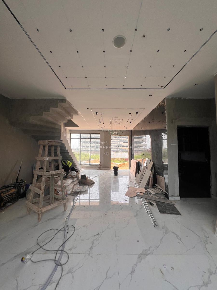 5 Bedroom Terrace Duplex + Bq, Rootfop - Swimming Pool, Lekki Phase 1, Lekki, Lagos, Terraced Duplex for Sale