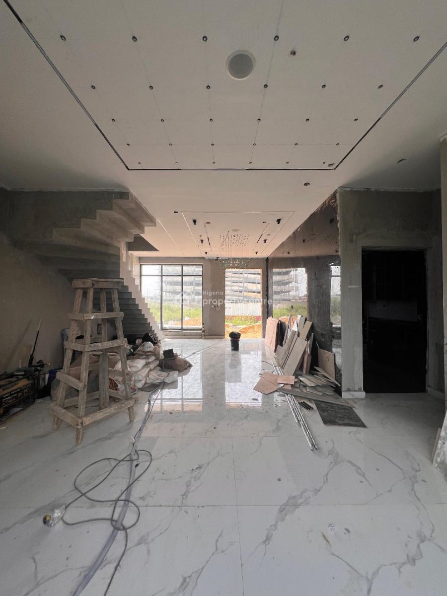 5 Bedroom Terrace Duplex + Bq, Rootfop - Swimming Pool, Lekki Phase 1, Lekki, Lagos, Terraced Duplex for Sale