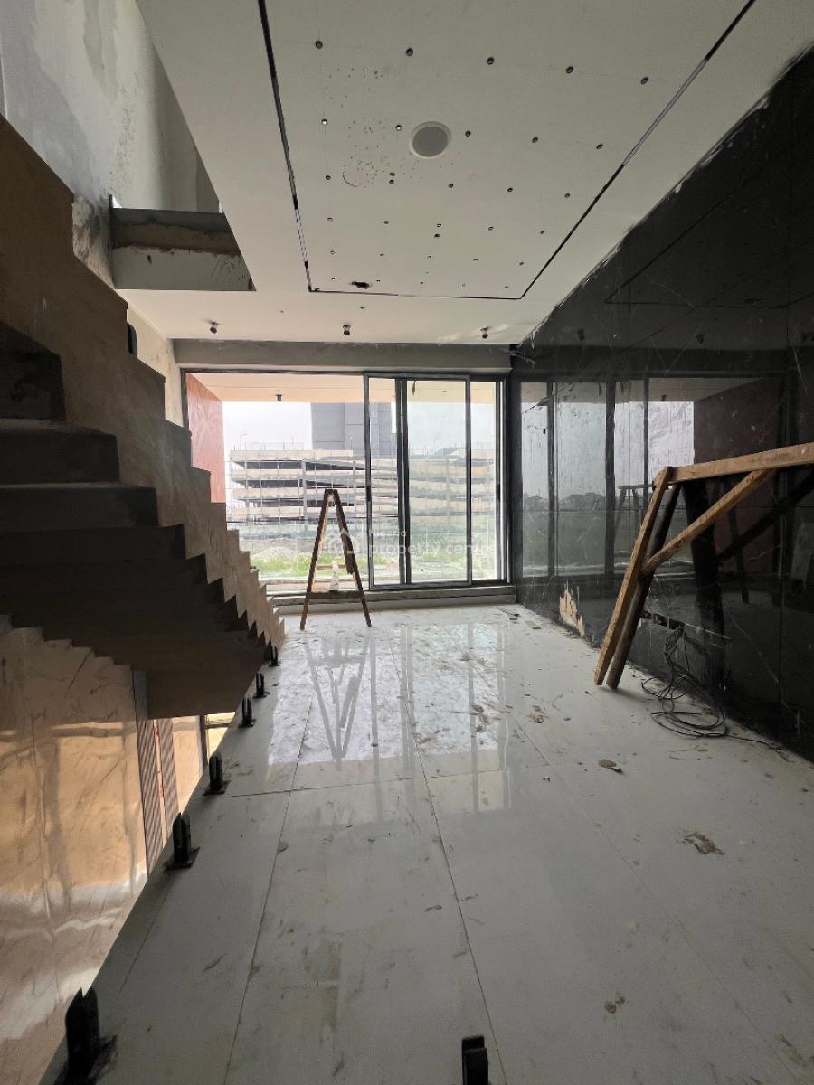 5 Bedroom Terrace Duplex + Bq, Rootfop - Swimming Pool, Lekki Phase 1, Lekki, Lagos, Terraced Duplex for Sale