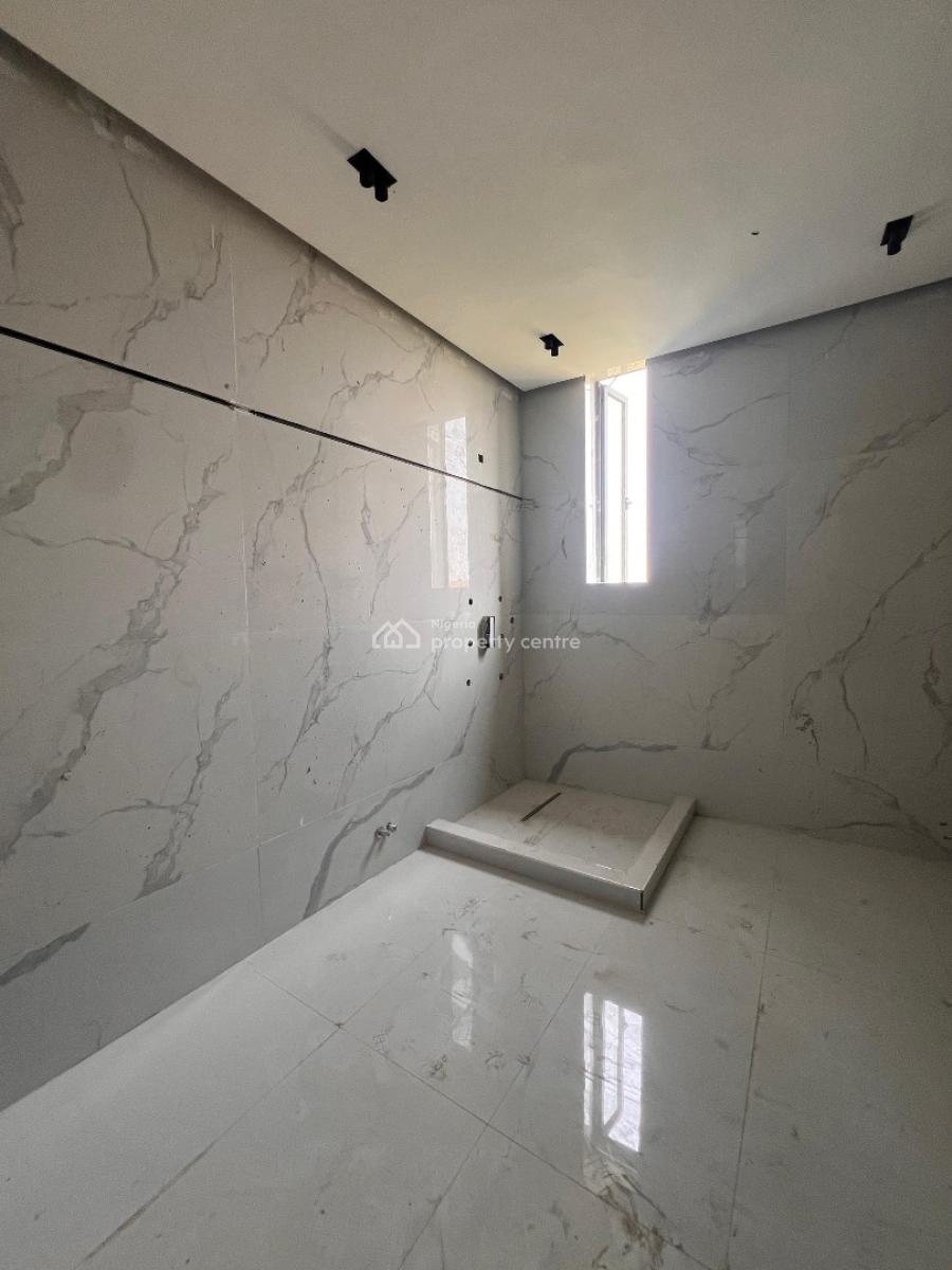 5 Bedroom Terrace Duplex + Bq, Rootfop - Swimming Pool, Lekki Phase 1, Lekki, Lagos, Terraced Duplex for Sale