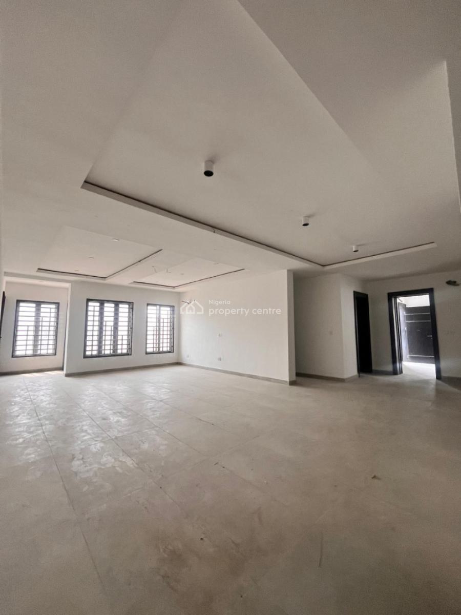 4 Bedroom Apartment with Cinema Room & Elevator Available, Lekki Phase 1, Lekki Phase 1, Lekki, Lagos, Flat / Apartment for Sale