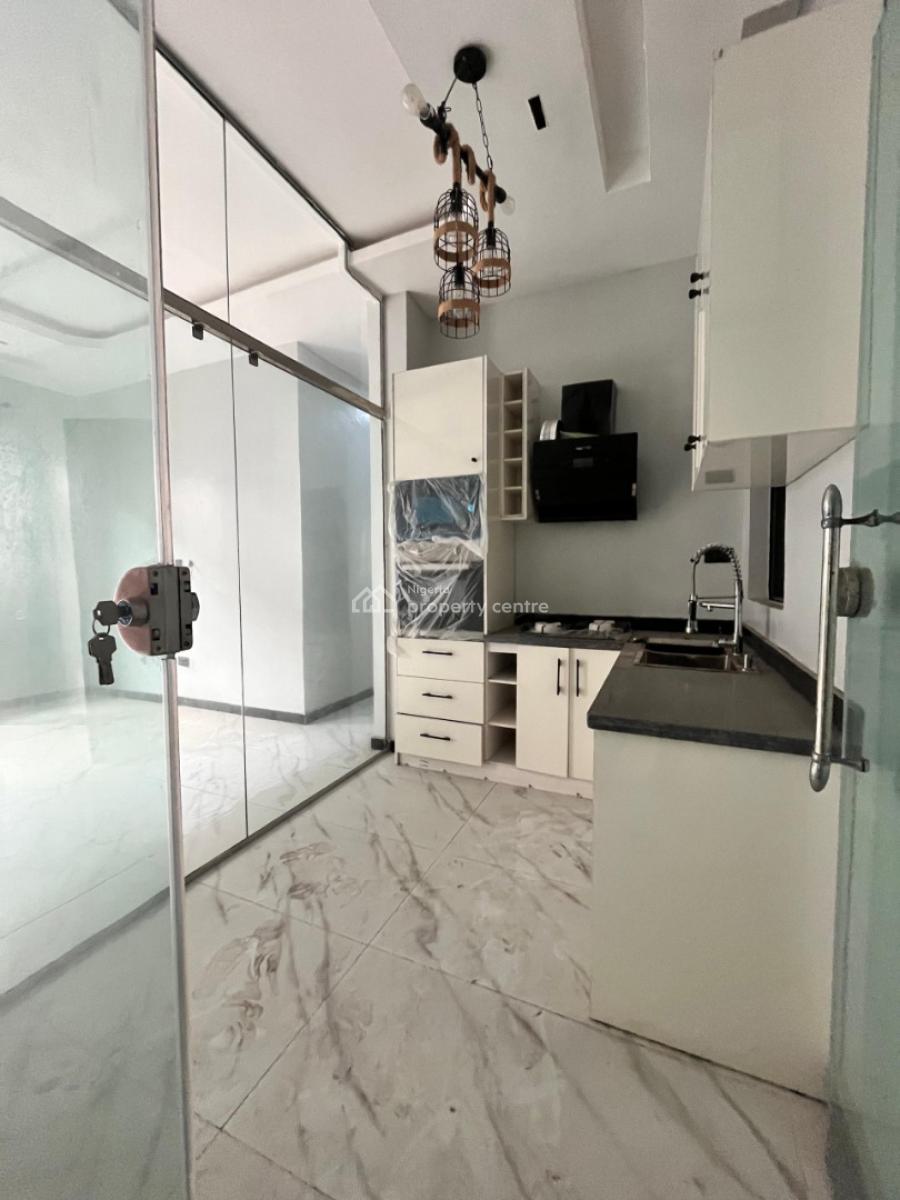 Luxury 2 Bedroom Serviced Apartment Available, Lekki Phase 1, Lekki, Lagos, Flat / Apartment for Rent