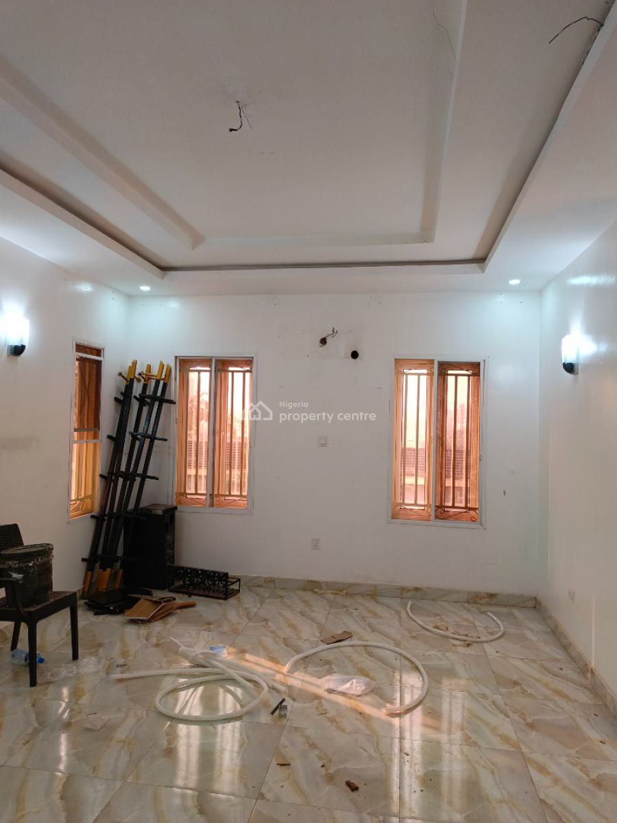 a Relatively New, Well-finished 3-bedroom Flat, Tarred Road, Mabushi, Abuja, Flat / Apartment for Rent