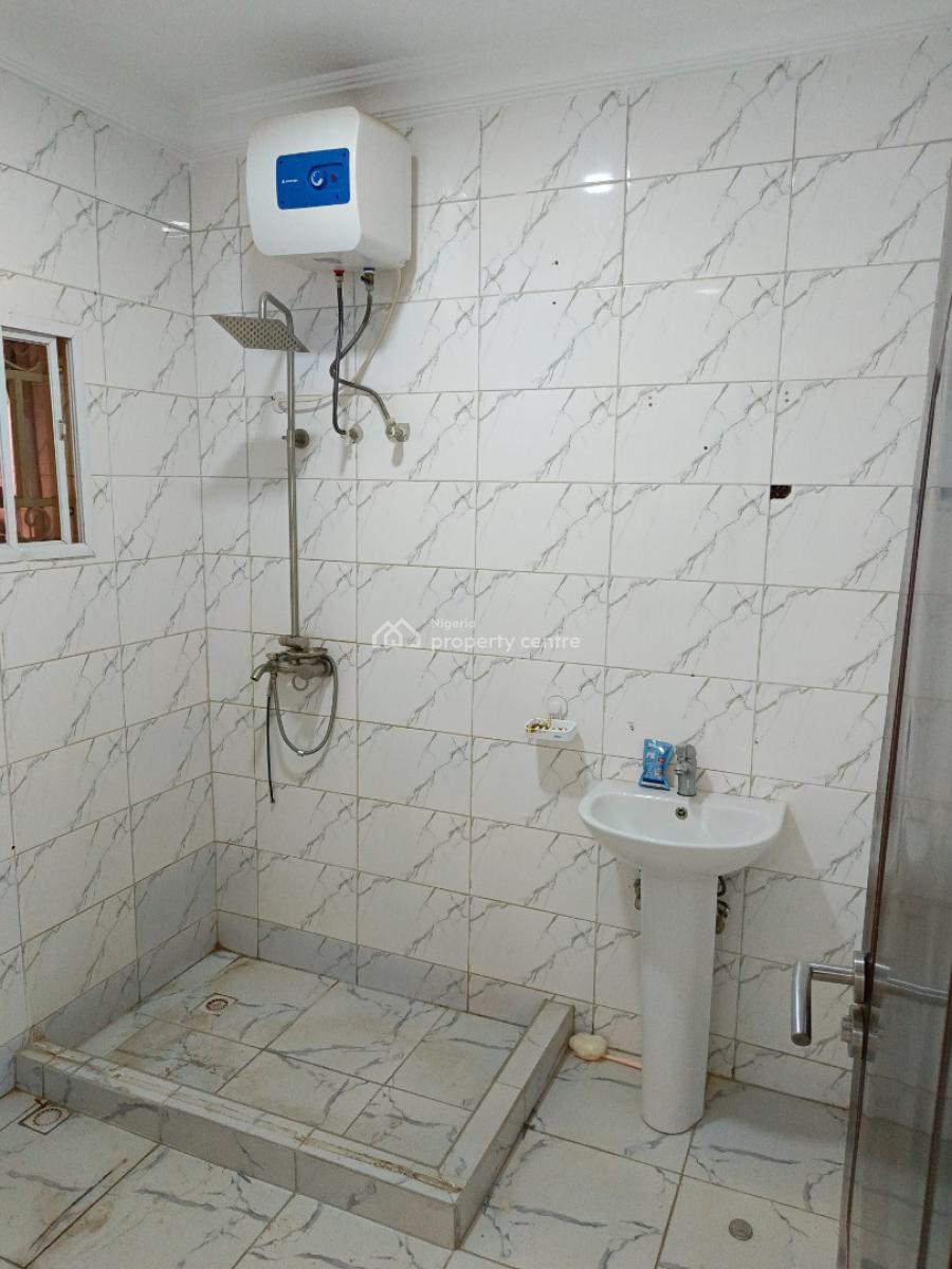 a Relatively New, Well-finished 3-bedroom Flat, Tarred Road, Mabushi, Abuja, Flat / Apartment for Rent