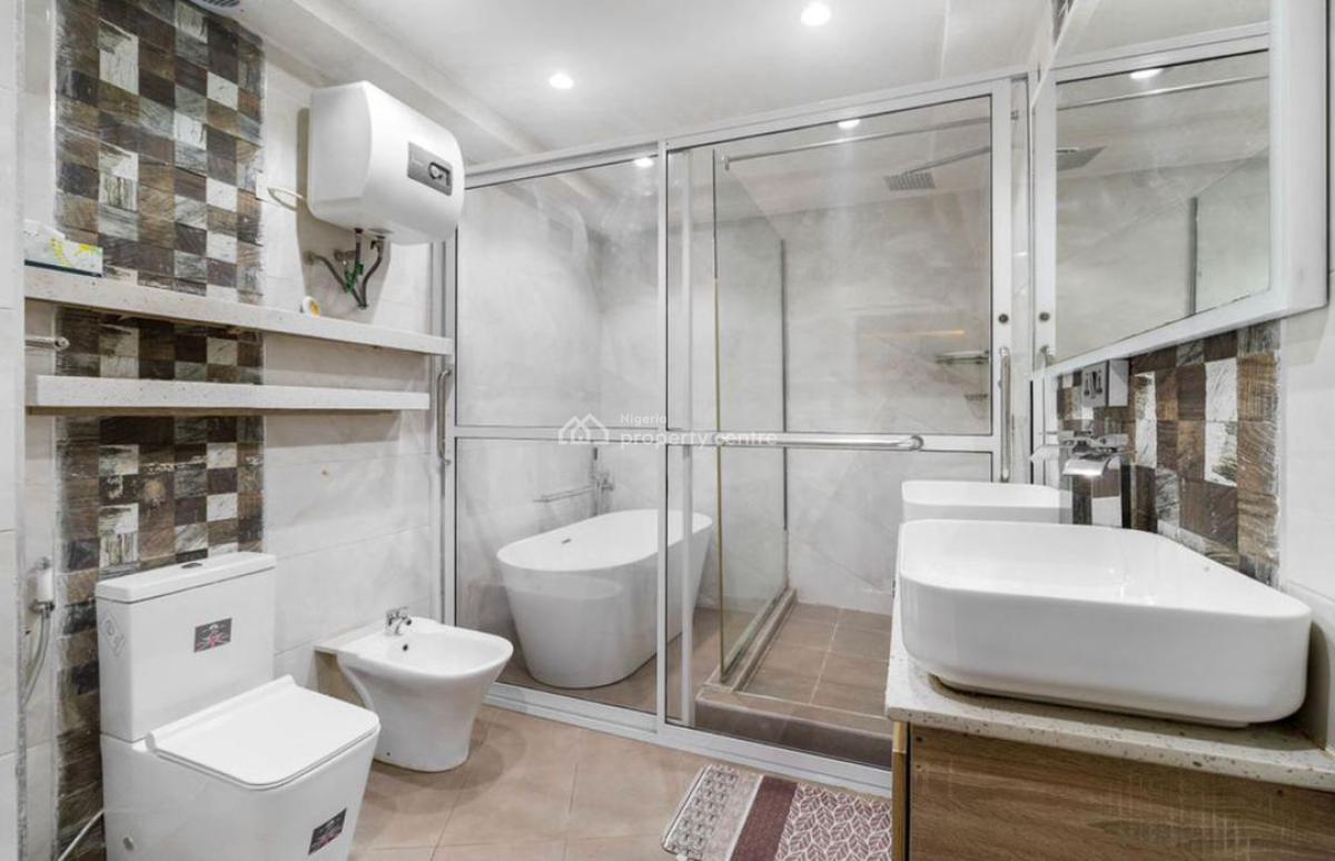 Massive 3-bedroom Apartment, Lekki Phase 1, Lekki, Lagos, Flat / Apartment for Sale