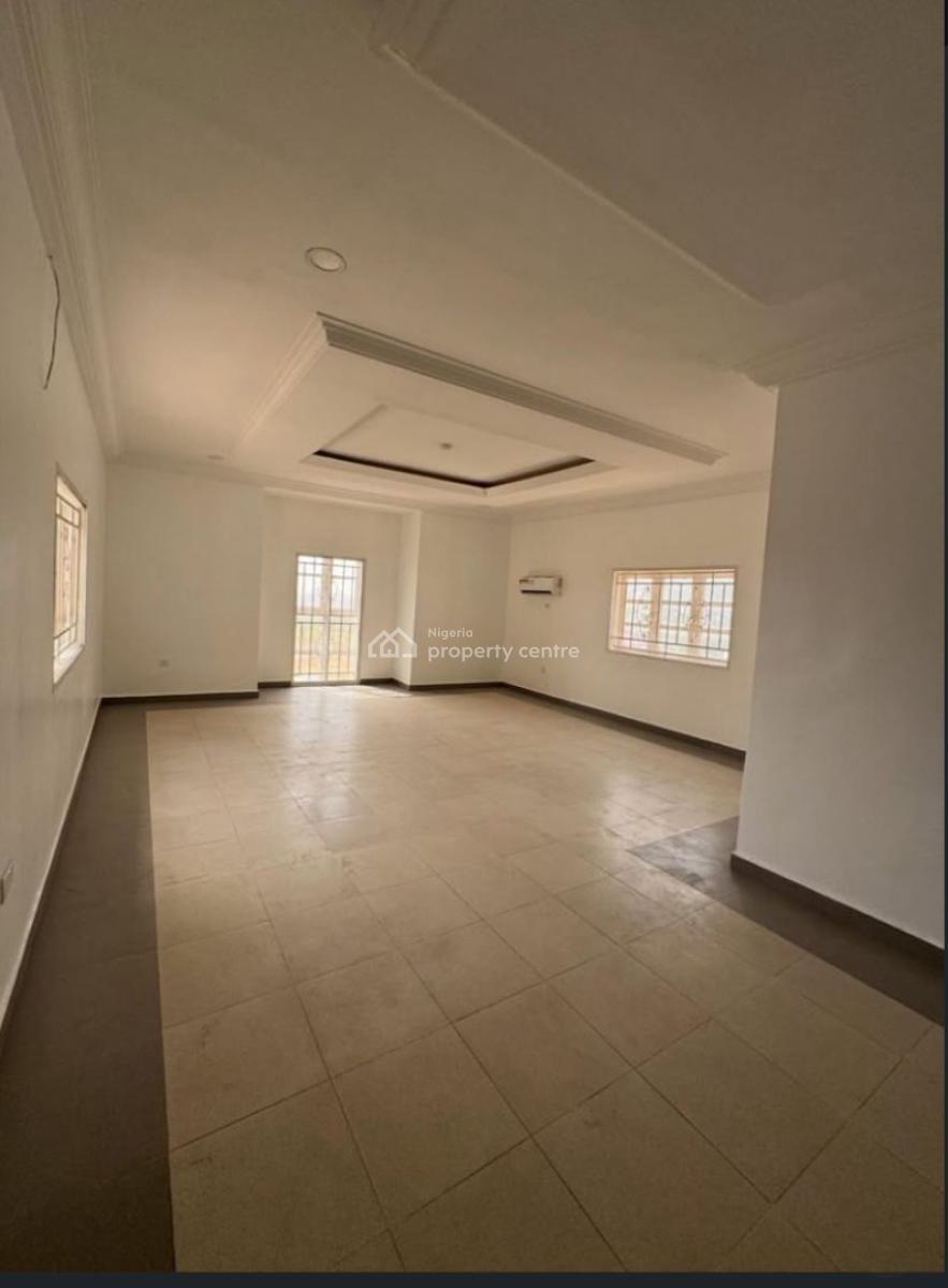 Well Spacious & Finished 6 Bedroom Semi-detached Duplex with Bq, Katampe Extension, Katampe, Abuja, Semi-detached Duplex for Rent