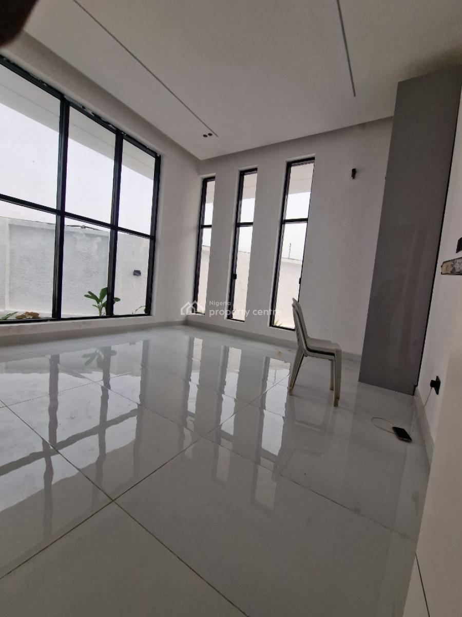 Luxuriously Built 5 Bedroom House, Chevron Drive, Lekki, Lagos, Detached Duplex for Sale