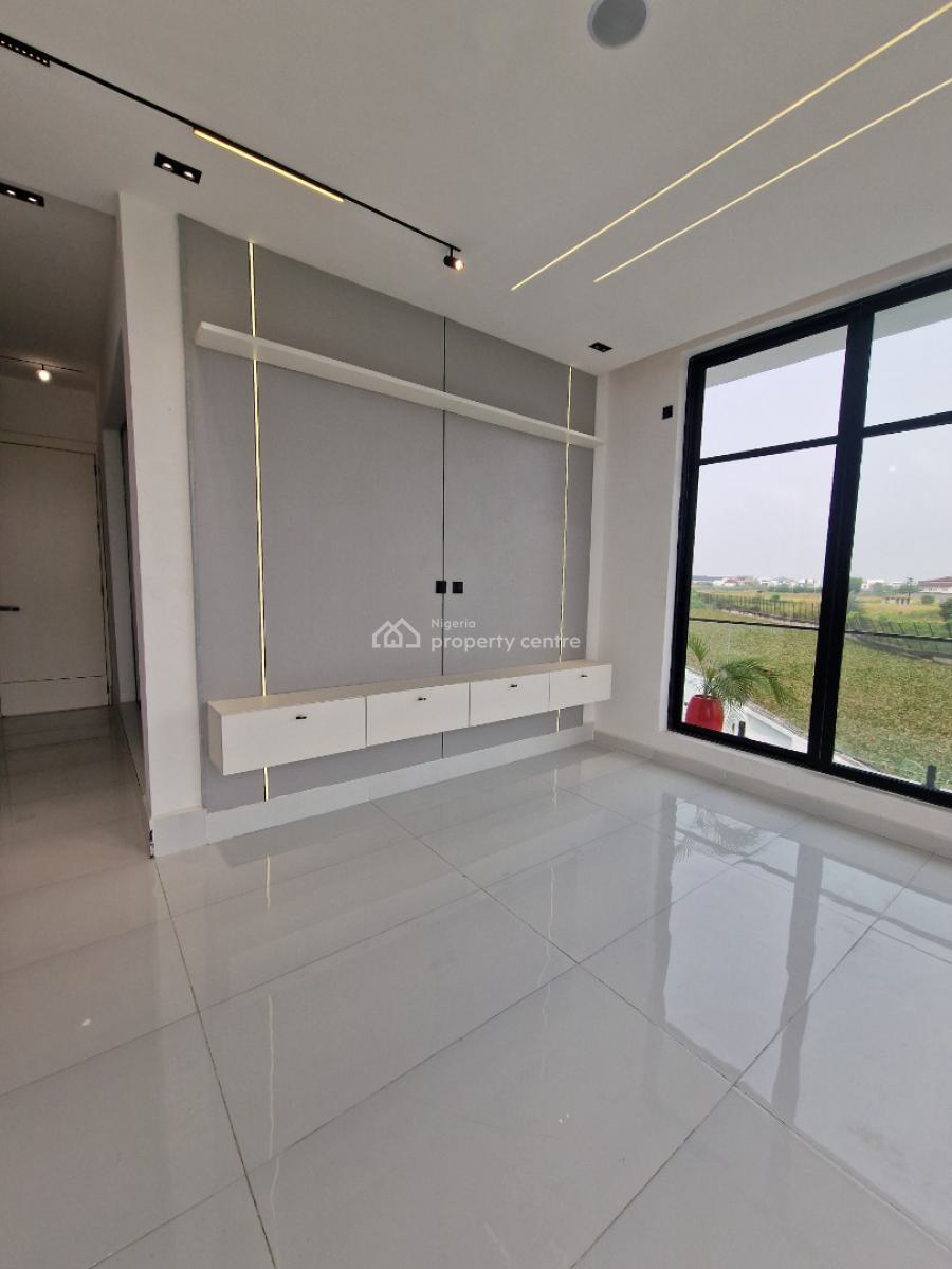 Luxuriously Built 5 Bedroom House, Chevron Drive, Lekki, Lagos, Detached Duplex for Sale