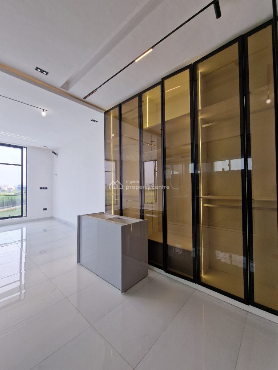 Luxuriously Built 5 Bedroom House, Chevron Drive, Lekki, Lagos, Detached Duplex for Sale