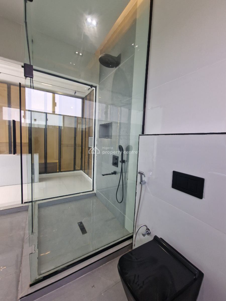 Luxuriously Built 5 Bedroom House, Chevron Drive, Lekki, Lagos, Detached Duplex for Sale